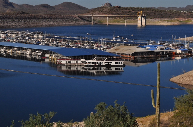 Lake Pleasant marina